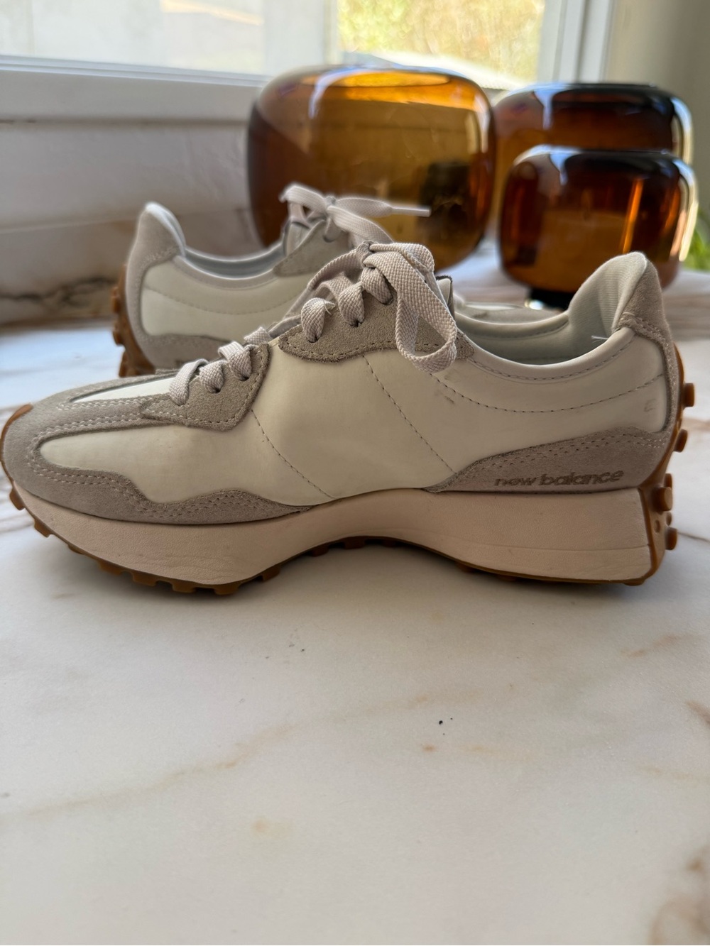 Women's Neutral Beige & Cream Lace-Up Sneakers New Balance 327 - Picture 5 of 7
